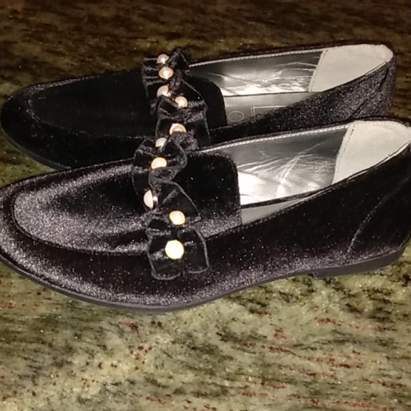 Black dress shoes - Picture 3 of 5